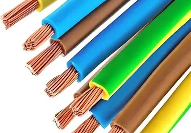 C&acirc;bles et fils &eacute;lectriques (principalement utilis&eacute;s pour les c&acirc;bles &eacute;lectriques UL-60&deg;C)